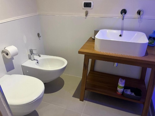 Central Loft image 10