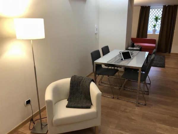 Central Loft image 9